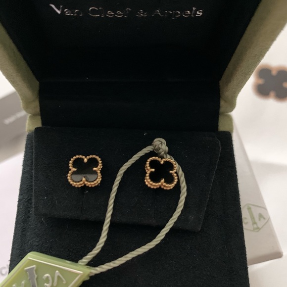 Van Cleef & Arpels Jewelry - Van Cleef & Arpels Onyx Sweet Alhambra Earrings